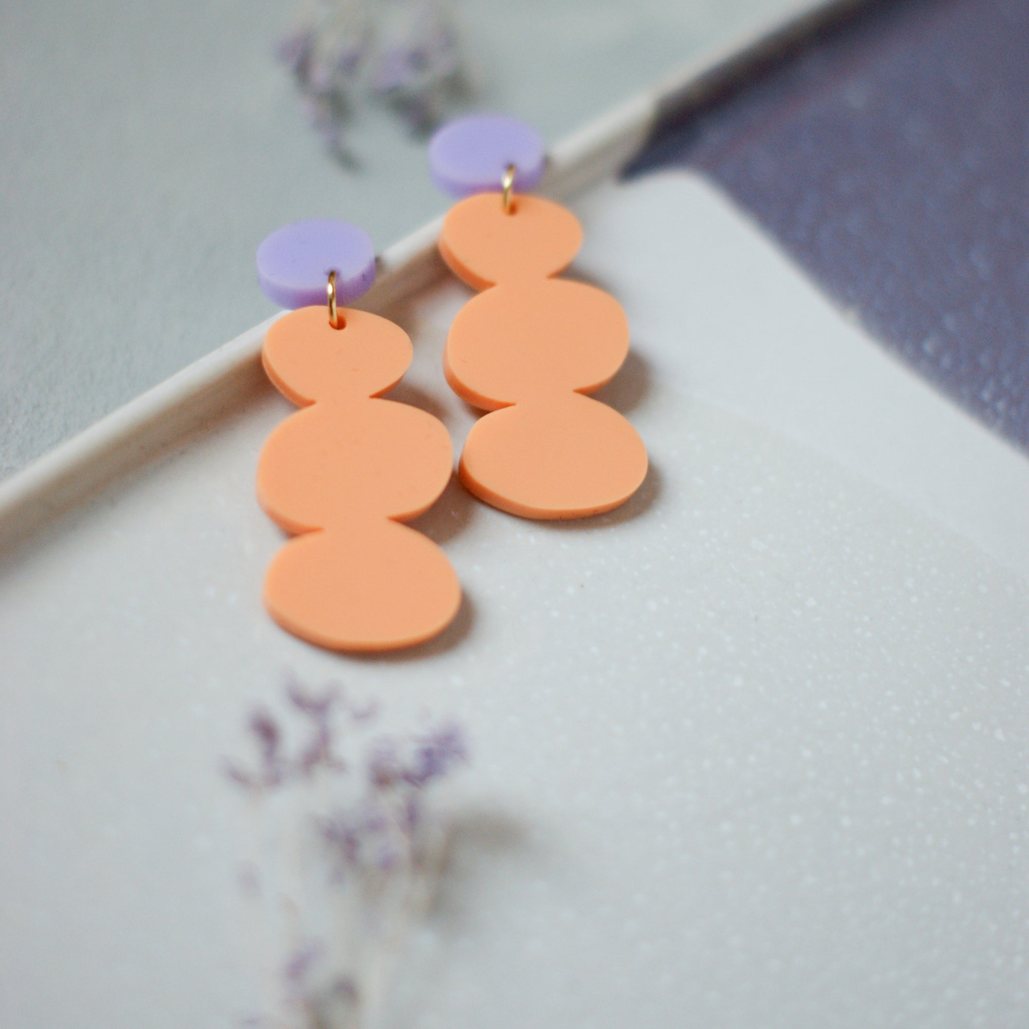 PEBBLE Cantaloup/Flieder - Ohrringe aus Acryl