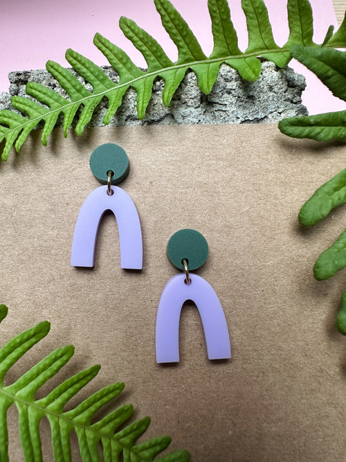 ARCHIE Flieder/Bottle Green - Ohrringe aus Acryl