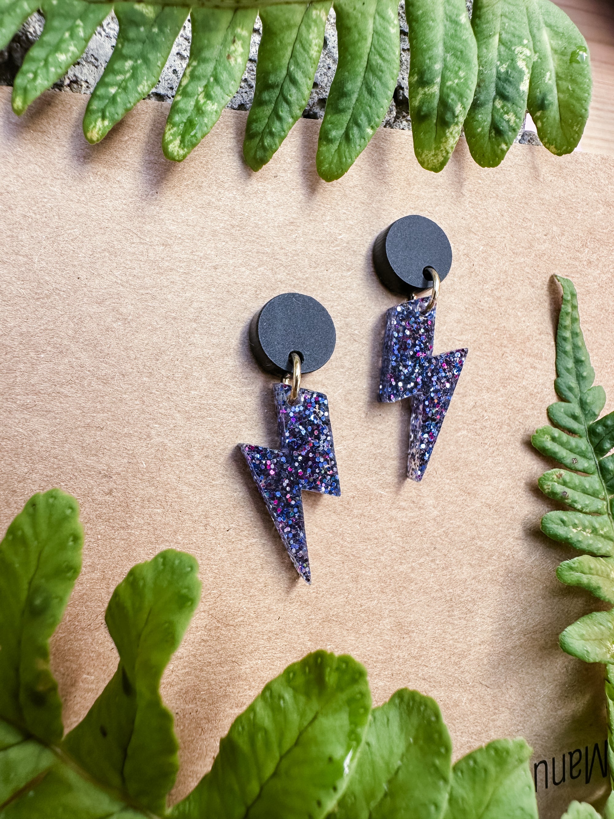 FLASH Purple Glitter/Schwarz - Ohrringe aus Acryl